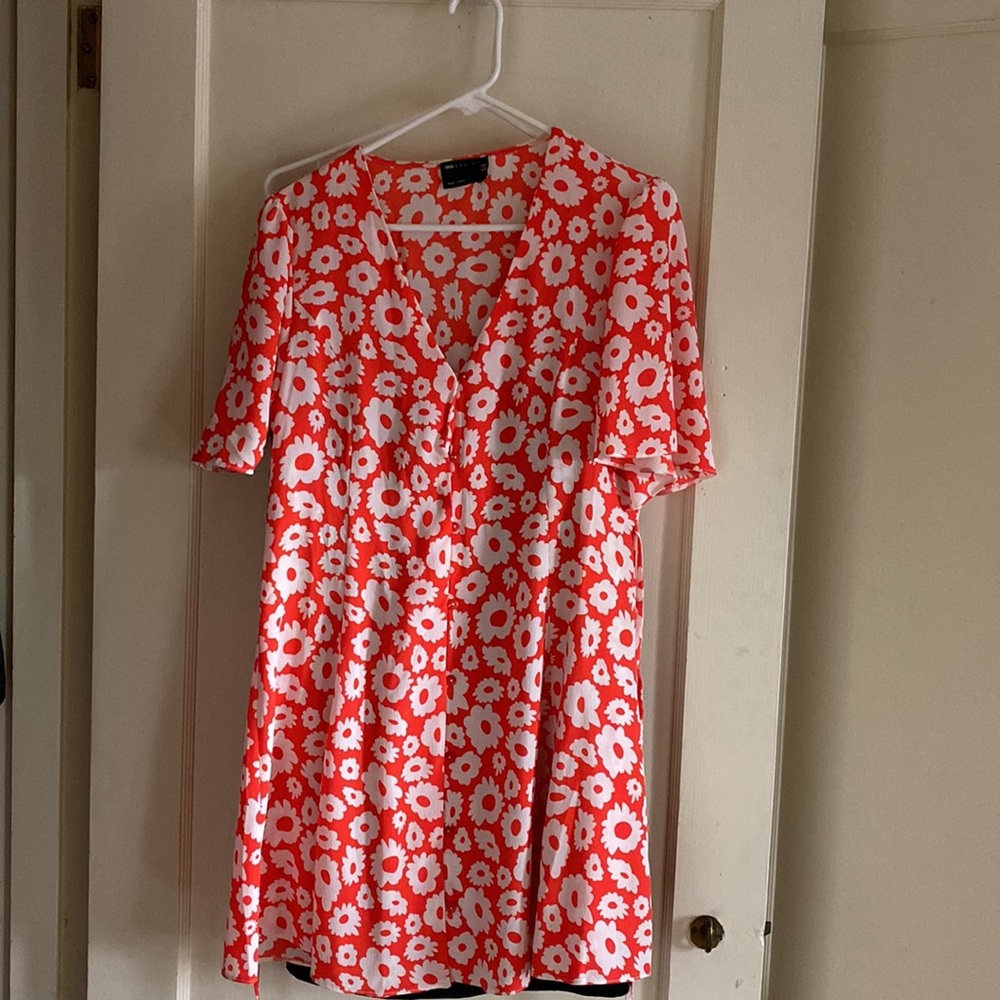 ASOS FLOWER BUTTON DOWN DRESS - Picture 2 of 7